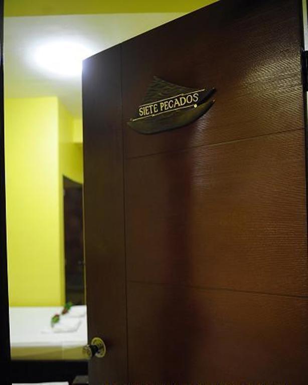 Luis Bay Travellers Lodge Coron Extérieur photo