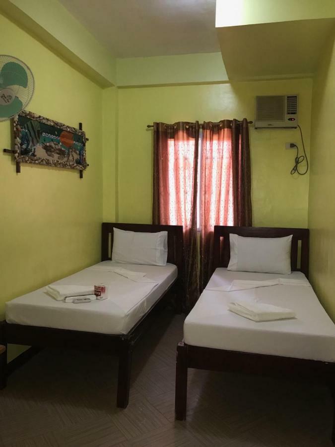 Luis Bay Travellers Lodge Coron Extérieur photo